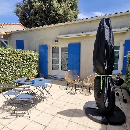 Sur Gironde - Maisonnette De - Terrasse - Proche *