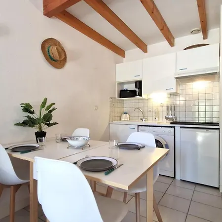 Sur Gironde - Maisonnette De - Terrasse - Proche Апартаменты *