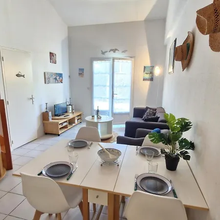 Sur Gironde - Maisonnette De - Terrasse - Proche Apartmán *