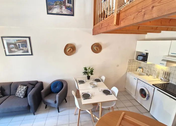 Sur Gironde - Maisonnette De - Terrasse - Proche *