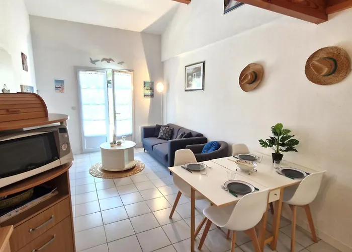 Sur Gironde - Maisonnette De - Terrasse - Proche * משר-סור-ג'ירונדה