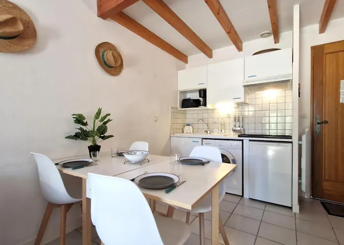 Sur Gironde - Maisonnette De - Terrasse - Proche דירה *